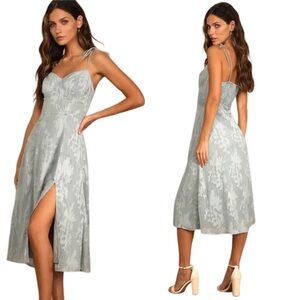 Lulus dusty blue floral midi dress with slit size XL